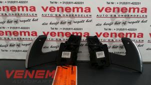 Gebruikte Schakelflipper set Citroen C4 Picasso (UD/UE/UF) 1.6 16V THP Sensodrive Prijs € 50,00 Margeregeling aangeboden door Venema Autoparts