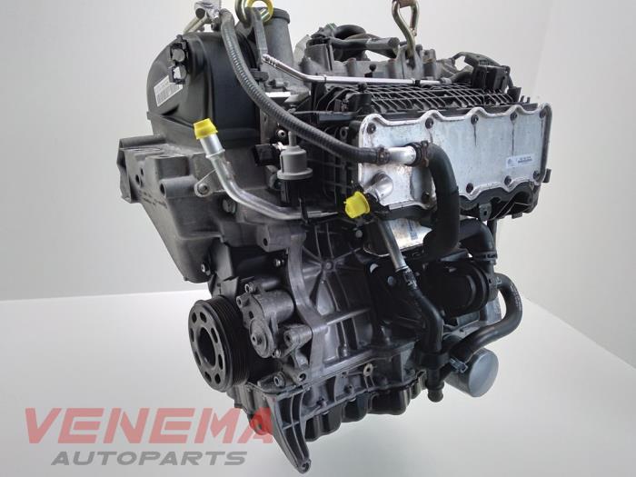 Motor van een Audi Q3 (8UB/8UG) 1.4 TFSI 16V 2014