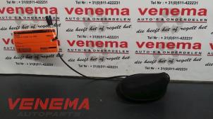 Gebruikte Antenne Citroen C4 Picasso (UD/UE/UF) 1.6 16V THP Sensodrive Prijs € 20,00 Margeregeling aangeboden door Venema Autoparts