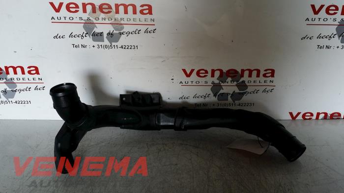 Gebruikte Intercooler Buis Volkswagen Golf VII (AUA) 2.0 GTI 16V Prijs € 50,00 Margeregeling aangeboden door Venema Autoparts