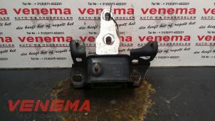 Gebruikte Motorsteun Ford Fiesta 6 (JA8) 1.4 16V Prijs € 20,00 Margeregeling aangeboden door Venema Autoparts