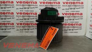 Gebruikte Kachel Ventilatiemotor Smart City-Coupé 0.8 CDI Prijs € 24,95 Margeregeling aangeboden door Venema Autoparts