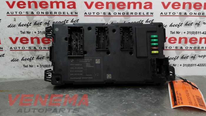 Gebruikte Module Bodycontrol BMW 3 serie (F30) 318d 2.0 16V Prijs € 125,00 Margeregeling aangeboden door Venema Autoparts