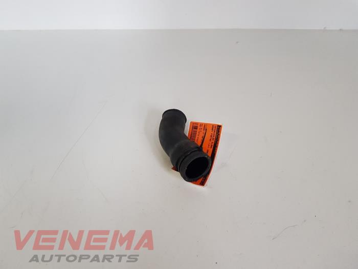 Gebruikte Intercooler Slang Smart City-Coupé 0.8 CDI Prijs € 14,99 Margeregeling aangeboden door Venema Autoparts