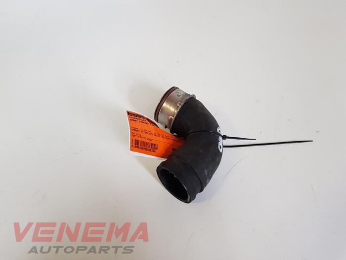 Gebruikte Intercooler Slang Smart City-Coupé 0.8 CDI Prijs € 14,99 Margeregeling aangeboden door Venema Autoparts
