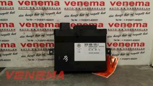 Gebruikte Deur module Porsche Cayenne (9PA) 4.5 S V8 32V Prijs € 125,00 Margeregeling aangeboden door Venema Autoparts