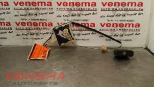 Gebruikte Tankvlotter Porsche Cayenne (9PA) 4.5 S V8 32V Prijs € 40,00 Margeregeling aangeboden door Venema Autoparts