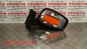 Gebruikte Spiegel Buiten rechts Fiat Idea (350AX) 1.3 JTD 16V Multijet Prijs € 25,00 Margeregeling aangeboden door Venema Autoparts