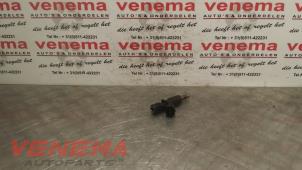 Gebruikte Injector (benzine injectie) Mini Mini (R56) 1.6 16V Cooper Prijs € 19,00 Margeregeling aangeboden door Venema Autoparts