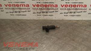 Gebruikte Injector (benzine injectie) Mini Mini (R56) 1.6 16V Cooper Prijs € 24,99 Margeregeling aangeboden door Venema Autoparts
