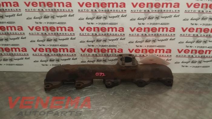 Gebruikte Uitlaatspruitstuk Volvo V40 (MV) 1.6 D2 Prijs € 39,99 Margeregeling aangeboden door Venema Autoparts