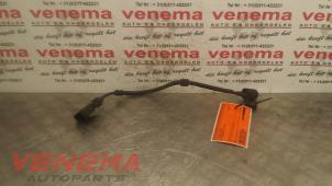 Gebruikte Nokkenas Sensor Volkswagen Transporter T5 2.0 TDI DRF Prijs € 15,00 Margeregeling aangeboden door Venema Autoparts