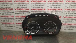 Gebruikte Kilometerteller KM BMW 5 serie (E60) 523i 24V Prijs € 250,00 Margeregeling aangeboden door Venema Autoparts