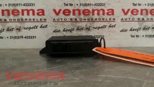 Gebruikte PDC Module Volvo V40 (MV) 1.6 D2 Prijs € 45,00 Margeregeling aangeboden door Venema Autoparts