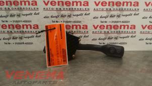 Gebruikte Ruitenwis Schakelaar Audi A4 Avant (B5) 1.6 Prijs € 14,00 Margeregeling aangeboden door Venema Autoparts