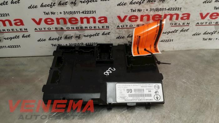 Gebruikte Module Centrale Deurvergrendeling Ford Fiesta 6 (JA8) 1.0 EcoBoost 12V 125 Prijs € 125,00 Margeregeling aangeboden door Venema Autoparts