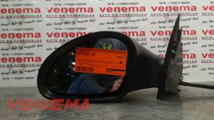 Gebruikte Buitenspiegel links Seat Cordoba (6L2) 1.4 16V Prijs € 28,50 Margeregeling aangeboden door Venema Autoparts