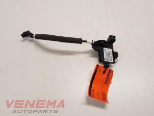 Gebruikte Achterklep motor BMW 3 serie Touring (E91) 320d 16V Prijs € 24,99 Margeregeling aangeboden door Venema Autoparts