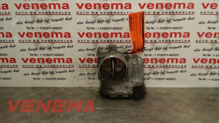 Gebruikte Gasklephuis Mercedes C Estate (S204) 2.2 C-200 CDI 16V . Prijs € 57,99 Margeregeling aangeboden door Venema Autoparts