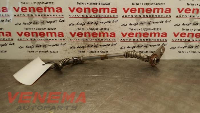 Oliedruk Leiding van een Opel Insignia Sports Tourer 2.0 CDTI 16V 130 ecoFLEX 2010