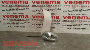 Gebruikte Knipperlicht Scherm links-voor Peugeot 108 1.0 12V Prijs € 5,00 Margeregeling aangeboden door Venema Autoparts