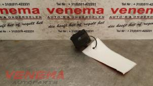 Gebruikte Raam schakelaar elektrisch Volkswagen Sharan (7M8/M9/M6) 1.9 TDI 110 Prijs € 9,00 Margeregeling aangeboden door Venema Autoparts