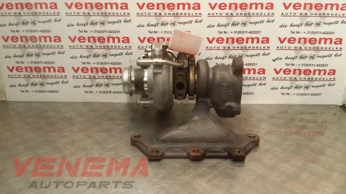 Gebruikte G-lader Renault Captur I (2R) 0.9 Energy TCE 12V Prijs € 129,99 Margeregeling aangeboden door Venema Autoparts