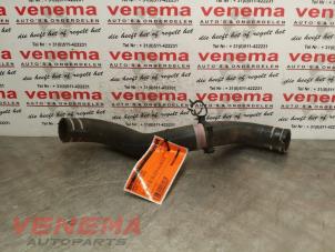 Gebruikte Radiateurslang Fiat 500 (312) 1.2 69 Prijs € 12,00 Margeregeling aangeboden door Venema Autoparts