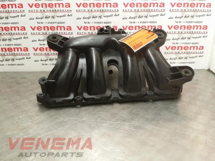 Gebruikte Inlaatspruitstuk Mini Mini (R56) 1.6 16V Cooper S Prijs € 74,99 Margeregeling aangeboden door Venema Autoparts