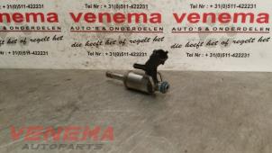 Gebruikte Injector (benzine injectie) Mini Mini (R56) 1.6 16V Cooper S Prijs € 49,00 Margeregeling aangeboden door Venema Autoparts