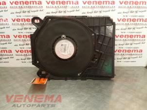 Gebruikte Speaker BMW 1 serie (E81) 118i 16V Prijs € 25,00 Margeregeling aangeboden door Venema Autoparts