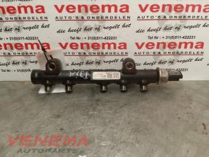 Gebruikte Injector brug Ford Fiesta 6 (JA8) 1.6 TDCi 16V ECOnetic Prijs € 49,95 Margeregeling aangeboden door Venema Autoparts