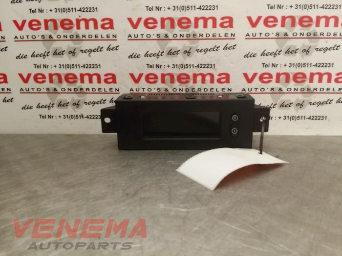 Gebruikte Display Interieur Opel Tigra Twin Top 1.4 16V Prijs € 14,95 Margeregeling aangeboden door Venema Autoparts