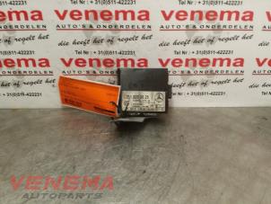 Gebruikte Alarm module Mercedes E (W211) 3.0 E-320 CDI V6 24V Prijs € 19,95 Margeregeling aangeboden door Venema Autoparts