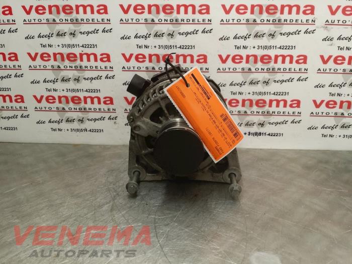 Gebruikte Dynamo Ford Fiesta 6 (JA8) 1.0 EcoBoost 12V 100 Prijs € 29,99 Margeregeling aangeboden door Venema Autoparts
