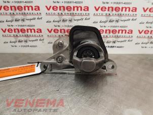 Gebruikte Startmotor Renault Clio IV (5R) 1.6 Turbo 16V RS 200 EDC Prijs € 29,99 Margeregeling aangeboden door Venema Autoparts