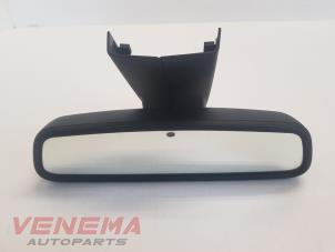 Gebruikte Binnenspiegel BMW 3 serie Touring (F31) 318d 2.0 16V Prijs € 44,99 Margeregeling aangeboden door Venema Autoparts