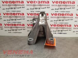 Gebruikte Motorsteun Audi A6 Avant (C7) 3.0 TDI V6 24V Quattro Prijs € 9,99 Margeregeling aangeboden door Venema Autoparts