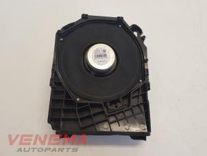 Gebruikte Speaker BMW 1 serie (E81) 118i 16V Prijs € 29,99 Margeregeling aangeboden door Venema Autoparts