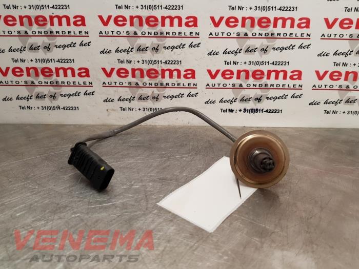 Gebruikte Lambda Sonde Renault Megane IV (RFBB) 1.3 TCE 140 16V Prijs € 49,99 Margeregeling aangeboden door Venema Autoparts