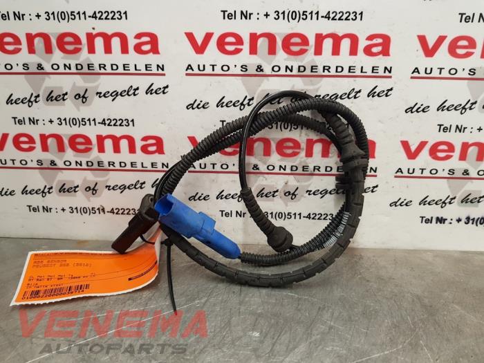 Gebruikte Sensor ABS Peugeot 208 I (CA/CC/CK/CL) 1.2 Vti 12V PureTech 82 Prijs € 34,99 Margeregeling aangeboden door Venema Autoparts