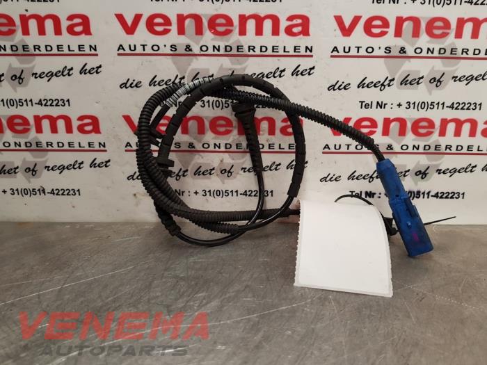 Gebruikte Sensor ABS Peugeot 208 I (CA/CC/CK/CL) 1.2 Vti 12V PureTech 82 Prijs € 34,99 Margeregeling aangeboden door Venema Autoparts