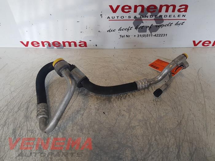 Airco Leiding van een BMW X1 (E84) sDrive 20d 2.0 16V 2012