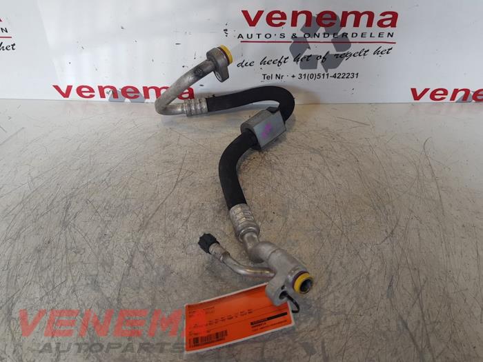 Airco Leiding van een BMW X1 (E84) sDrive 20d 2.0 16V 2012