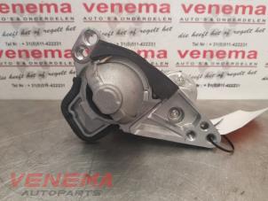 Gebruikte Startmotor Renault Captur (2R) 1.3 TCE 130 16V Prijs € 89,99 Margeregeling aangeboden door Venema Autoparts
