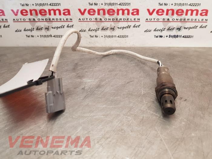 Gebruikte Lambda Sonde Renault Clio IV Estate/Grandtour (7R) 0.9 Energy TCE 90 12V Prijs € 14,99 Margeregeling aangeboden door Venema Autoparts