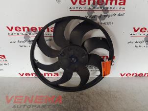 Gebruikte Koelvin Opel Corsa D 1.2 16V Prijs € 29,99 Margeregeling aangeboden door Venema Autoparts