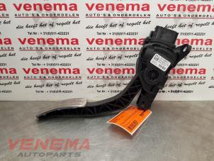 Gebruikte Gaspedaal Ford Fiesta 6 (JA8) 1.0 EcoBoost 12V 100 Van Prijs € 44,99 Margeregeling aangeboden door Venema Autoparts
