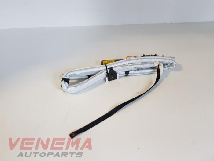 Airbag hemel links van een Opel Corsa D 1.2 16V 2013