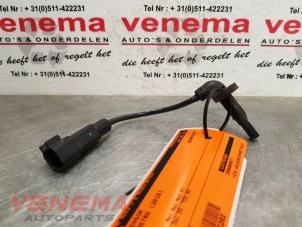 Gebruikte ABS Sensor Opel Astra K Sports Tourer 1.6 CDTI 136 16V Prijs € 19,99 Margeregeling aangeboden door Venema Autoparts